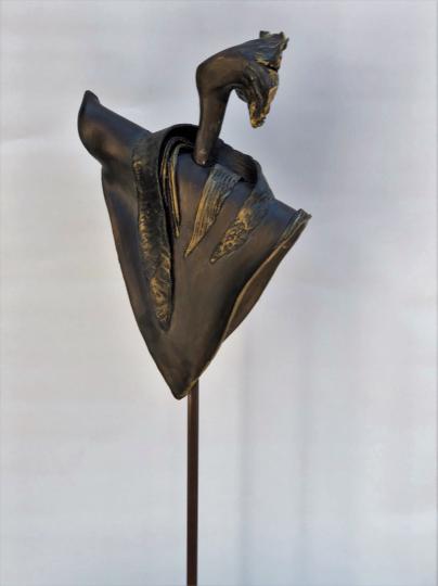 Brons.10.2 figuur op staander h80cm prijscode ***